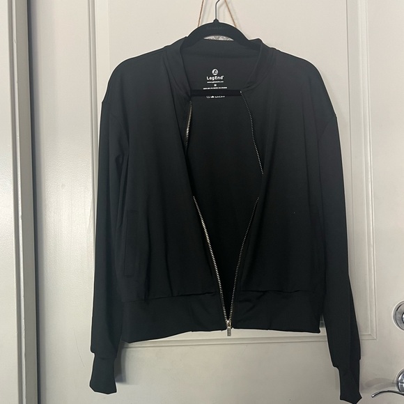 Brookstone Jackets & Blazers - LegEnd gold zipper jacket designer zip-up lightweight sporty chic medium